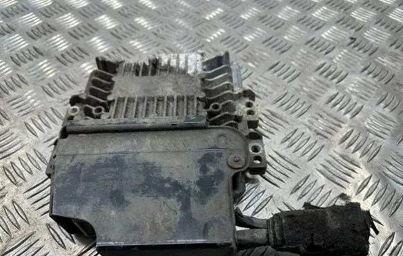 Ford Mondeo MK IV Engine control unit/module 6G9112A532 6G9112A532BC