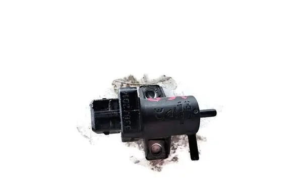 Renault Trafic III (X82) Turbo solenoid valve 8200762162