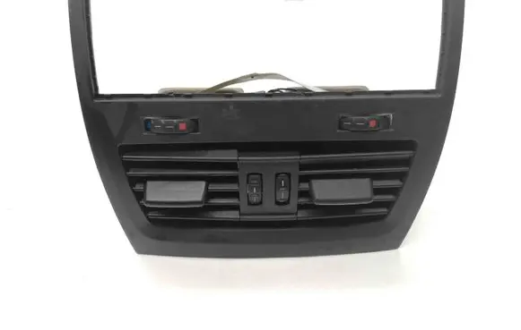 Other center console (tunnel) element