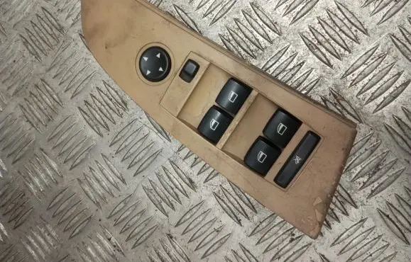 BMW 5 E60 E61 Electric window control switch 6951905