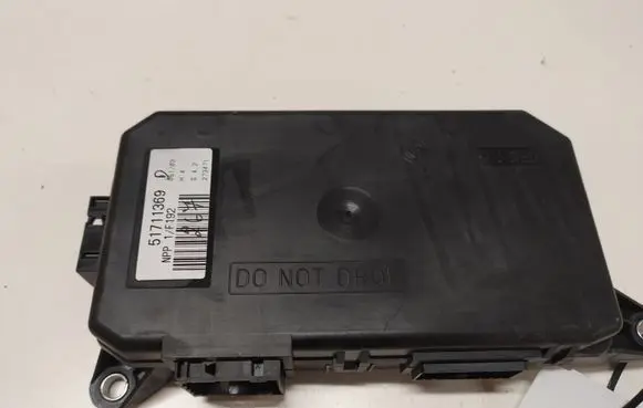 Fiat Stilo Door control unit/module 51711369