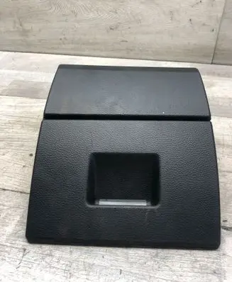 BMW 3 E90 E91 Front trunk storage compartment 7132865 1082290
