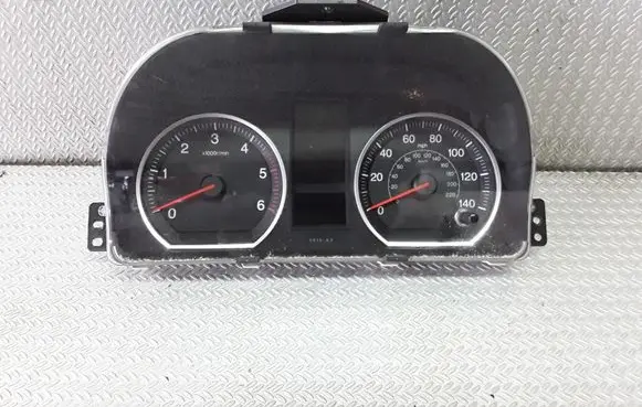 Honda CR-V Speedometer (instrument cluster)