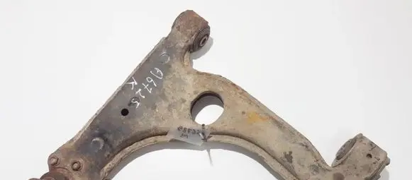Opel Vectra B Front lower control arm/wishbone 90468638