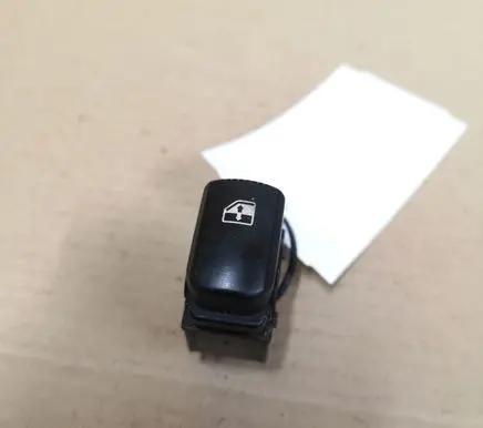 Hyundai Santa Fe Electric window control switch