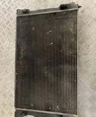 Audi A4 S4 B6 8E 8H Coolant radiator