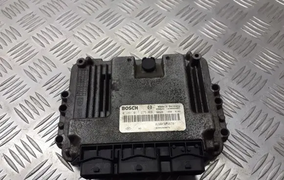 Renault Scenic II - Grand scenic II Engine control unit/module ECU 8200305678