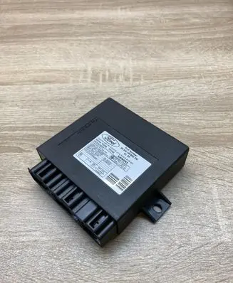 Ford Focus Comfort/convenience module 98AG15K600DB