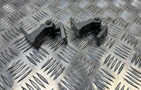Front door hinge set