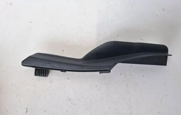 Fender end trim