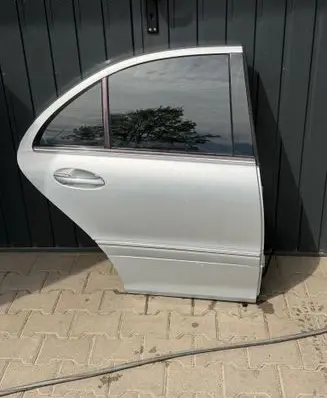 Mercedes-Benz C W203 Rear door A2037300805 A2037300205 A203730080567