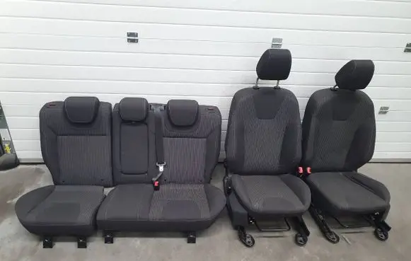 Ford Focus Seat set