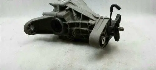 Mercedes-Benz ML W164 Rear differential/diff mount bracket A1643501414