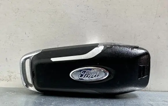 Ford Mondeo MK V Ignition key/card DS7T15K601DD DS7T15K601