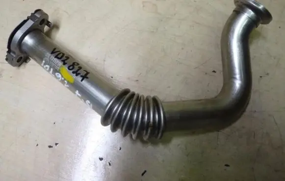 Volkswagen PASSAT B7 Exhaust flexible connection 03L131521H VD2827