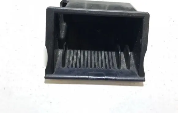 Car ashtray