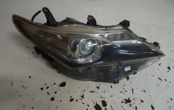 Toyota Auris 150 Headlight/headlamp