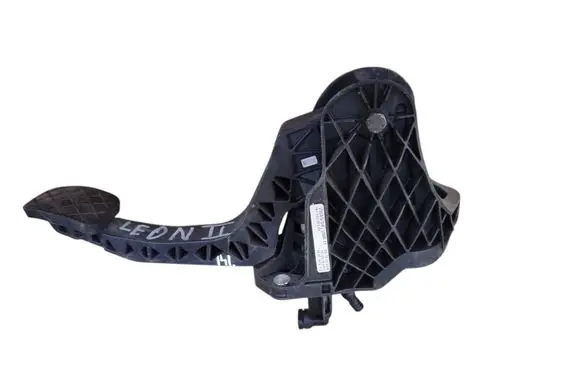 Seat Leon (1P) Clutch pedal 1K1721059EF