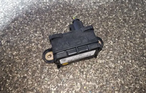 Volkswagen Golf Plus ESP acceleration yaw rate sensor 7H0907655A