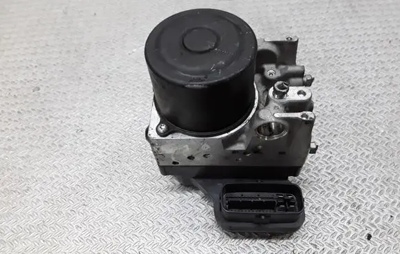 Lexus IS 220D-250-350 ABS Pump 4454053040 8954153010