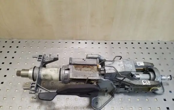 BMW 5 F10 F11 Steering wheel axle 6795346