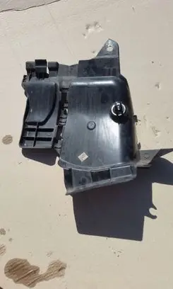 Dacia Dokker Other engine bay part 638316907R