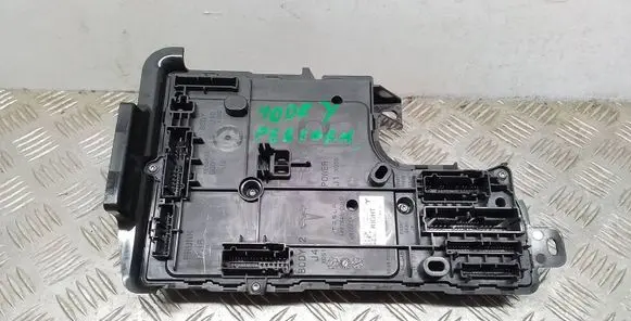 Tesla Model Y Central body control module 149784800D 058X055 149784600D