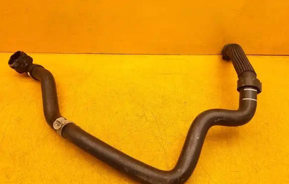 Opel Combo E Engine coolant pipe/hose 9815213280 20297575