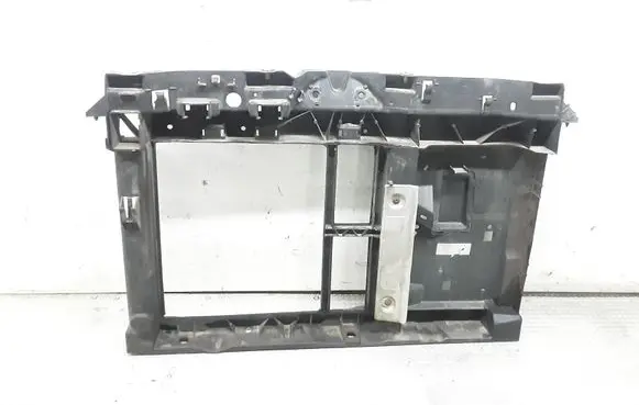 Peugeot 207 Radiator support slam panel