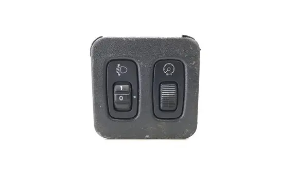 Mitsubishi Lancer Headlight level height control switch 0K08 K5289
