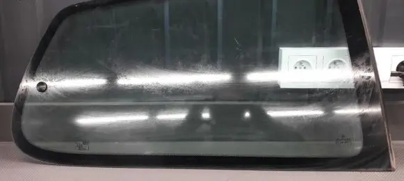 Volkswagen Crafter Rear door window glass