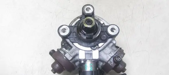 Fuel injection high pressure pump