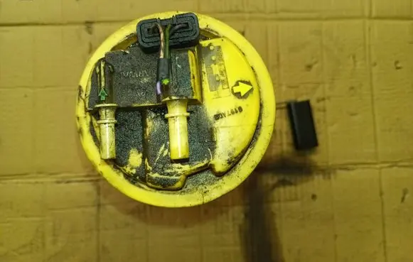 Peugeot 607 In-tank fuel pump 9649297680