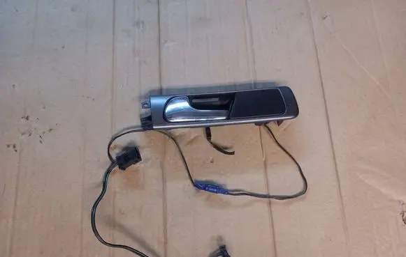 Audi A6 S6 C5 4B Rear door interior handle 4B0839019