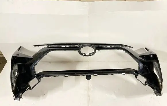 Toyota RAV 4 (XA50) Front bumper
