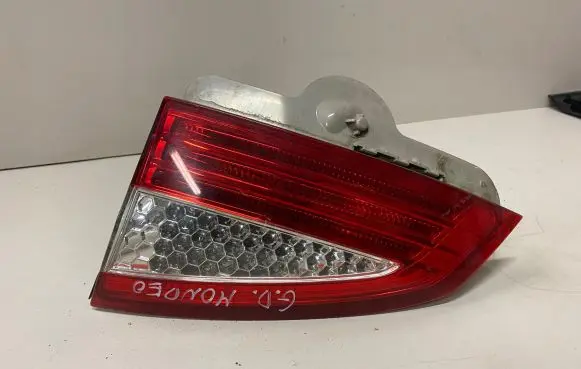 Ford Mondeo MK IV Tailgate rear/tail lights 7S7113A602B