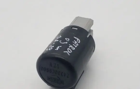 Nissan Patrol Y61 Other relay 24330C9960