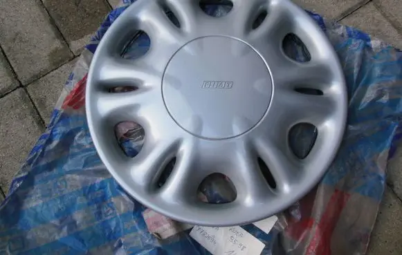 Fiat Bravo - Brava R14 wheel hub/cap/trim 7782594