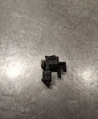 Audi A3 S3 8P Turbo solenoid valve 1K0906283A