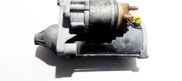 Peugeot 207 Starter motor ts18e13 30g00136jc