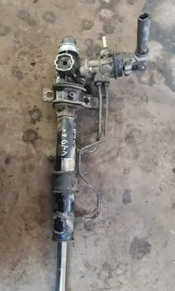 Volvo V40 Steering rack P30898473