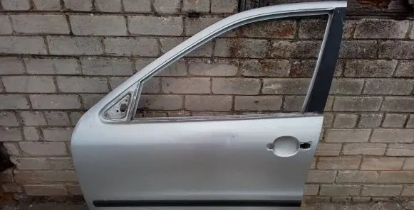Seat Toledo II (1M) Front door
