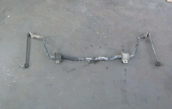 Volkswagen PASSAT B6 Front anti-roll bar/sway bar 