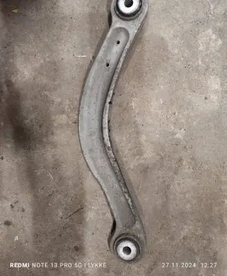 Mercedes-Benz C W204 Rear control arm 20407