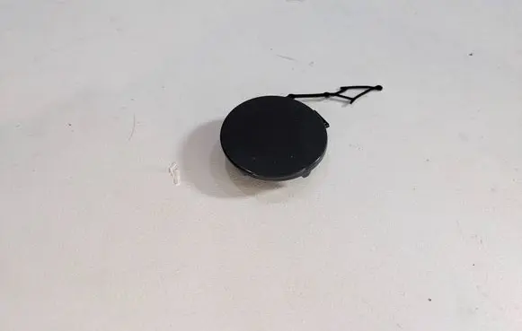Volkswagen Golf VIII Front tow hook cap/cover 5H0807241