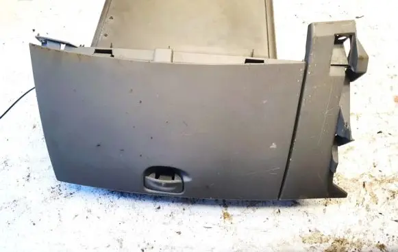 Renault Scenic II - Grand scenic II Glove box rb498218991721aa j84dgaa