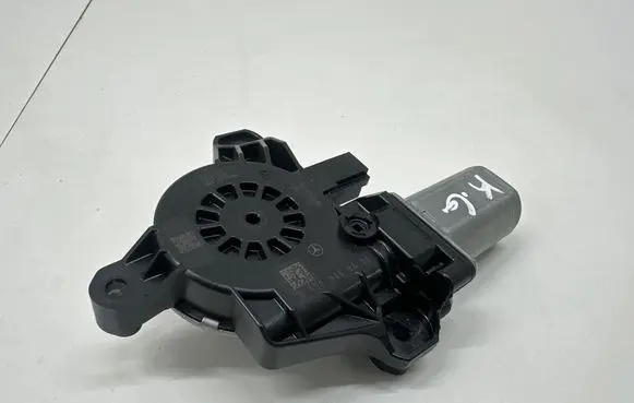 Mercedes-Benz EQA Rear door window regulator motor A0009060808