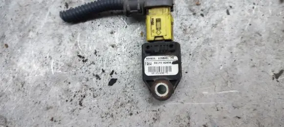 Toyota Corolla E120 E130 Airbag deployment crash/impact sensor 8917302030