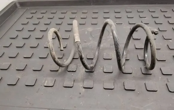 BMW 2 F45 Front coil spring