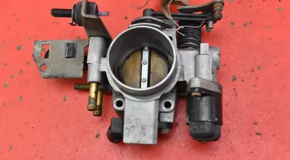 Opel Astra G Throttle body valve 90529710